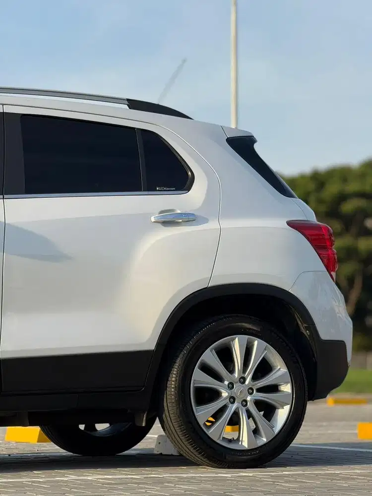 [ TGNPERTAMA ][ KM69RB ] Chevrolet Trax LTZ Turbo 2017 Non Premier