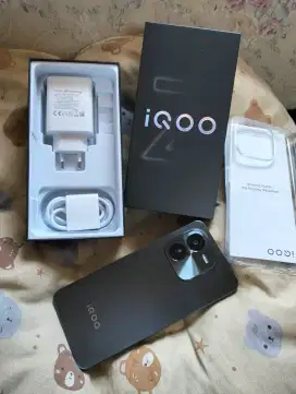 IQOO Z9X 5G 8/256 gb fullset like new. Tt atau jual.