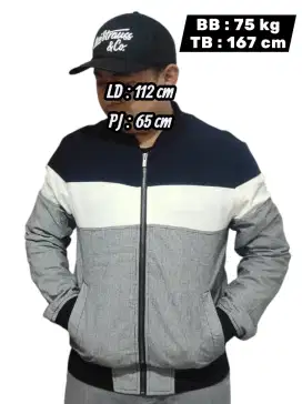 Jaket Pria Kasual Kombinasi navy – putih – abu motif