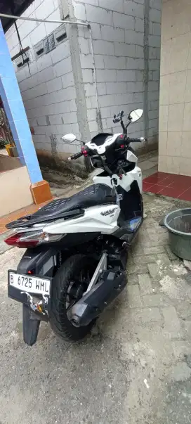 Jual vario 150 old atau tuker sama supra x 125 tahun muda