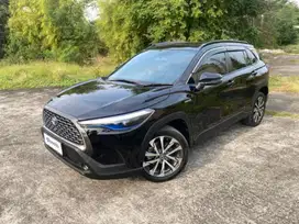 Like New Toyota Corolla 1.8 Cross Hybrid Bensin-AT 2023 Hitam LRJ