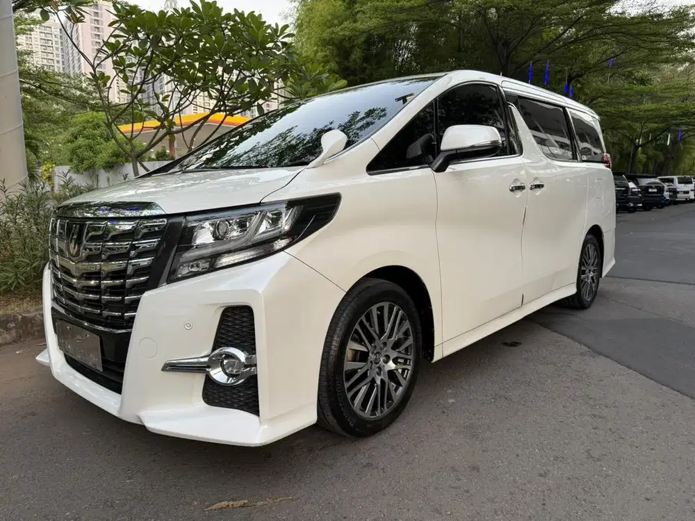 Toyota Alphard SC 2015