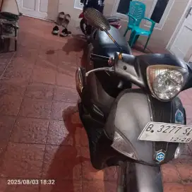 Vespa piagio libertty 2013 dan rx king 2001