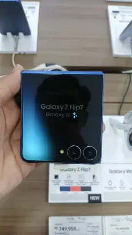 Samsung Z Flip 7 12/512