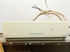 AC BEKAS LG 1 PK DINGIN