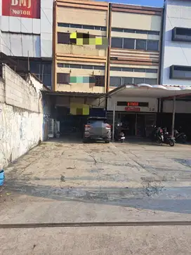 Dijual Ruko di Letjend Suprapto Jakarta Pusat