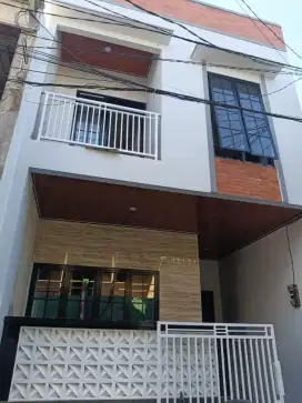 Di jual Rumah Sunter kaya SHM 5 x 9