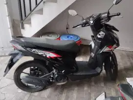 Dijual Honda beat tahun 2024 bln 01.