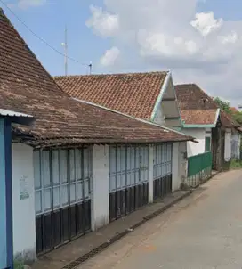 Jual tanah + bangunan strategis jalan raya welahan ramai