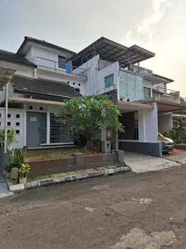 Rumah siap huni di The address cibubur BU grecep