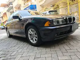 jual cepat BMW 520i e39 m54 matic pajak hidup thn 2004 mantan pejabat