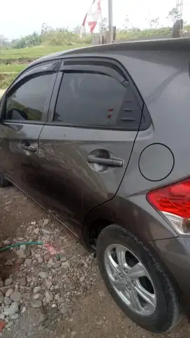 Brio E MT seperti baru km masih 13 Ribu