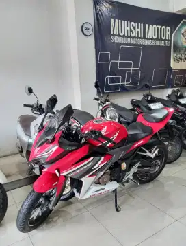 KM 13 RIBU, NEW CBR 150 R TAHUN 2019, SEPERTI BARU, MUHSHI MOTOR.