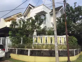 JUAL Rumah di BSD 220M Nusaloka