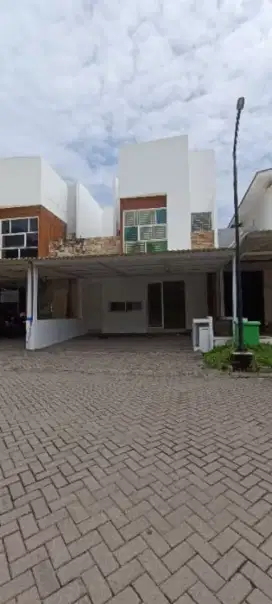 Dijual rumah minimalis 2 lantai