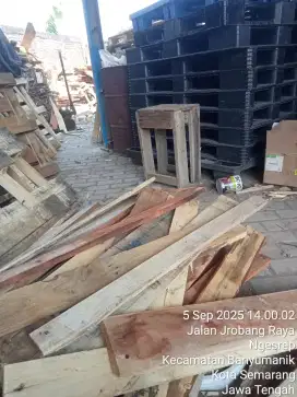 Papan kayu keras ex pallet panjang 87 cm
