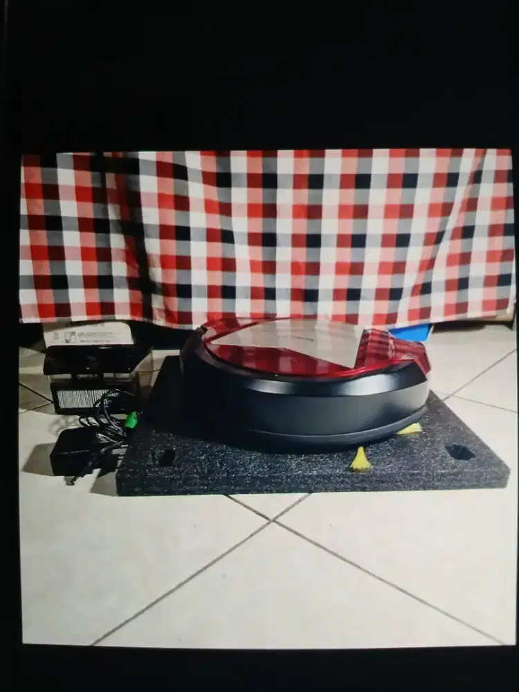 Kurumi kV 02 Robot vacuum Cleaner
