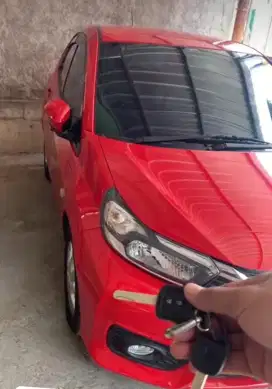 Mobil sewa lepas kunci Murah&Mudah