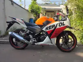 JUAL HONDA CBR K45 TAHUN 2015