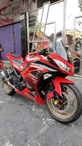 ninja 250 fi th 2014 akhir km 11 rb mulus simpanan