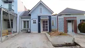 DIJUAL RUMAH DENGAN HALAMAN LUAS DI CLUSTER GRAND DEPOK CITY SUKMAJAYA