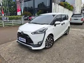 Toyota Sienta  1.5 Q Bensin-AT 2017 Putih