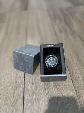 Seiko automatic SRPD65K1 black mate dial gunmetal