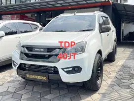 Isuzu MUX Premiere Matic Tahun 2015 Kondisi Mulus Terawat Istimewa