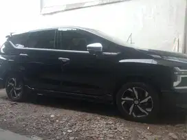 Mitsubishi Xpander Ultimate 2022/2023 matic facelift