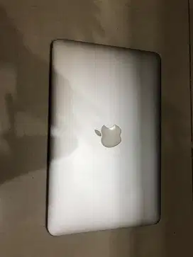 macbook air retina 11 inchi,2013 ram 4/256g