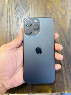 Iphone 16 pro max 256GB ibox garansi on Juli 2026 Black Titanium