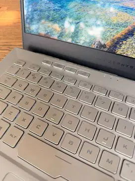 ⁠ROG Zephyrus G14 Ryzen 9 4900HS, Nvidia RTX 2060 6GB, SSD 1TB Ram16GB