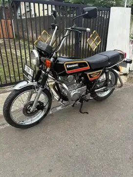 Kawasaki binter kz200