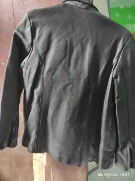 Jaket kulit ory mulus