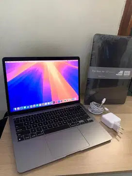 Macbook Air M1 ssd 256gb Jual Cepat Nego