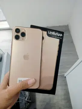 iPhone 11 Pro 256gb warna gold Normal full set