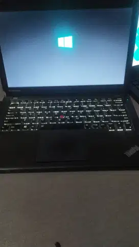 Bu Thinkpad x240 core i5 gen 4 ram 8