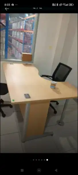 Dijual satuan borongan boleh meja kantor