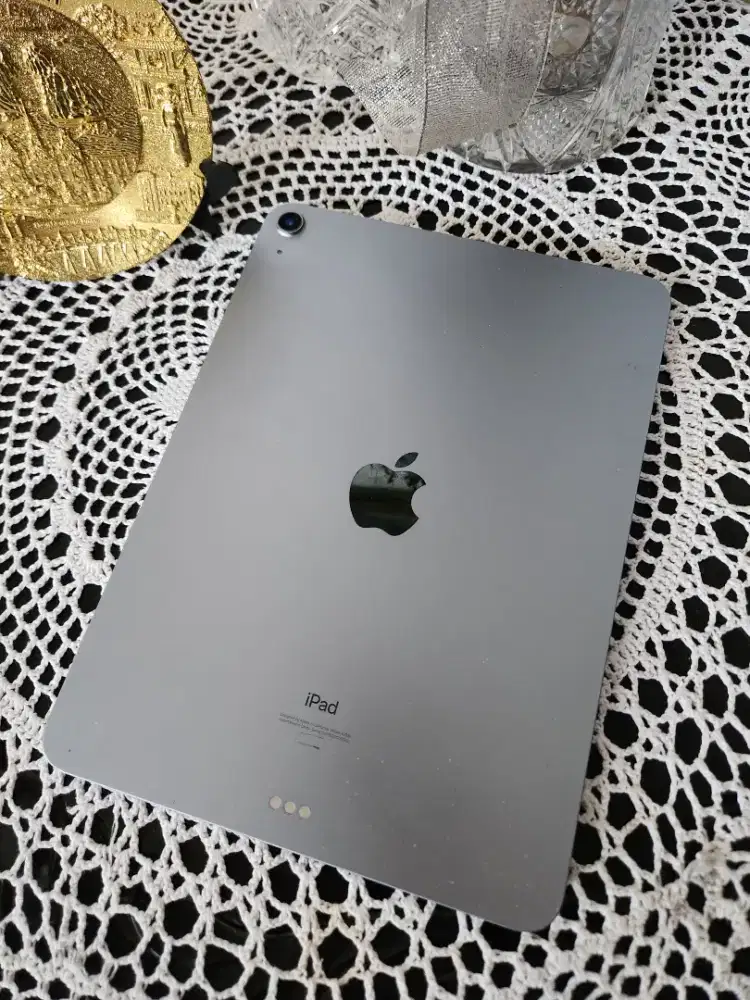 Ipad AIR 4 64GB iBoX Mulus Normal No Minus