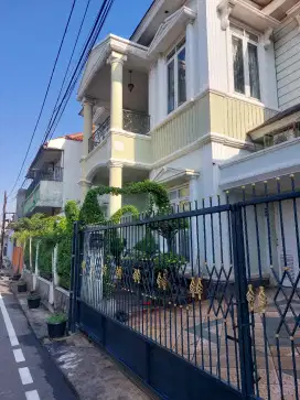 Di Jual Rumah Mewah Full Furnished Di Kav DKI Cipayung Jakara Timur
