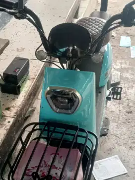 SEPEDA LISTRIK PEMAKAIAN BELUM 1 BULAN
