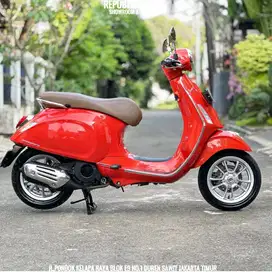 Piaggio Vespa PIRMAVERA 150 IGET ABS FACELIFT TAHUN 2022 WARNA ORANGE