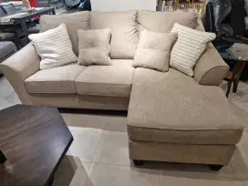 Abney Sectional Sofa Promo Cicilan Bunga 0%