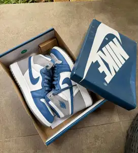 Sepatu Nike air jordan 1985 original