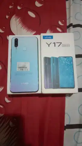 VIVO Y17 8/256GB FULL SET