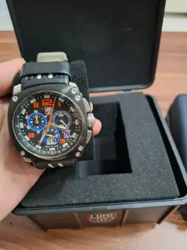 Luminox 1120 Limited CARBON Edition