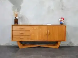 Bufet TV minimalis