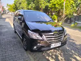 INNOVA 2015 G DIESEL MATIC
