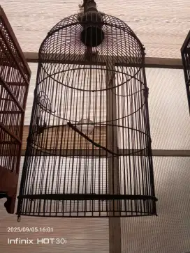 Borongan kandang besi bekas love bird