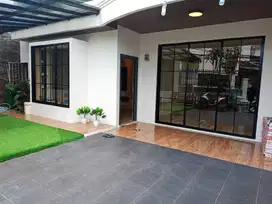 Rumah Lux 3 Lantai area Kembar Bkr dkt Buah Batu akses tol Moh Toha